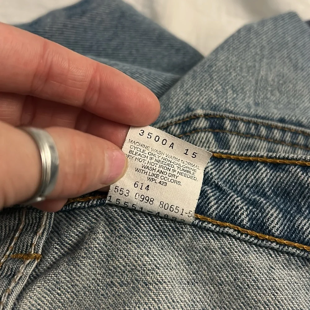 Vintage 550 Levi’s Relaxed Fit Blue Denim Jeans Made in USA - Picture 9 of 10